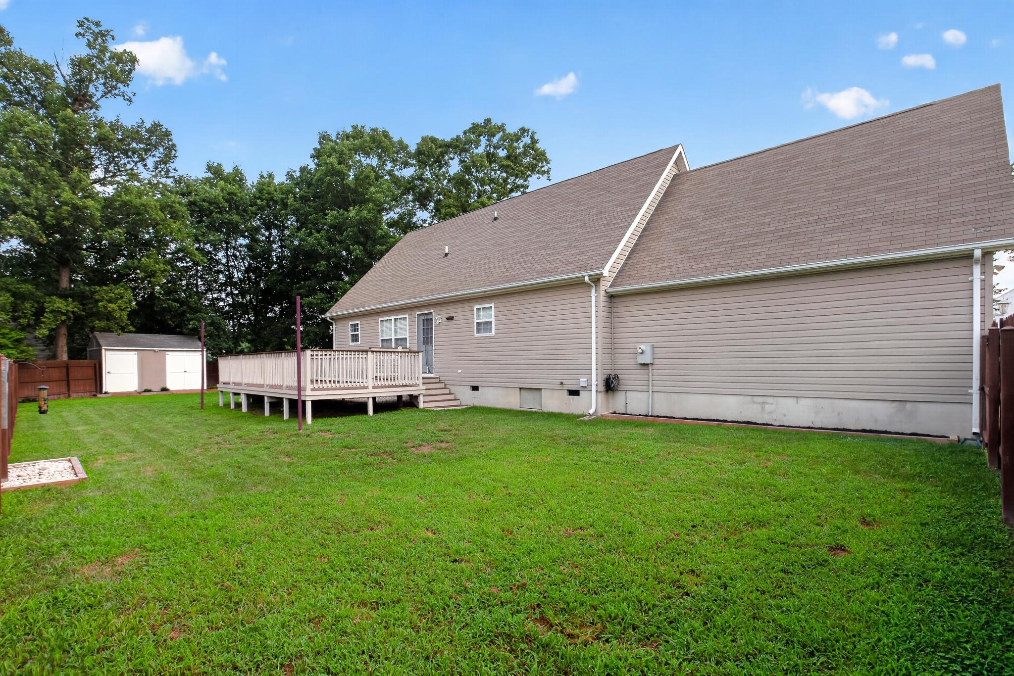 16965 VILLAGE LANE
