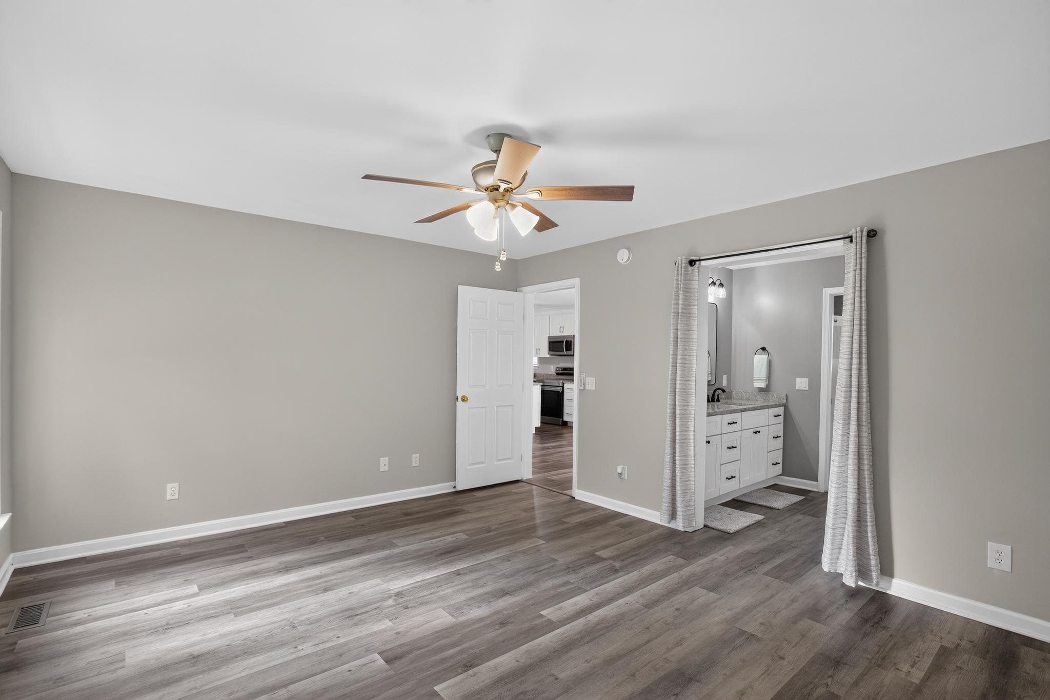 16965 VILLAGE LANE
