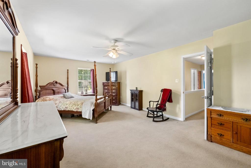 2278 CARTERSVILLE ROAD