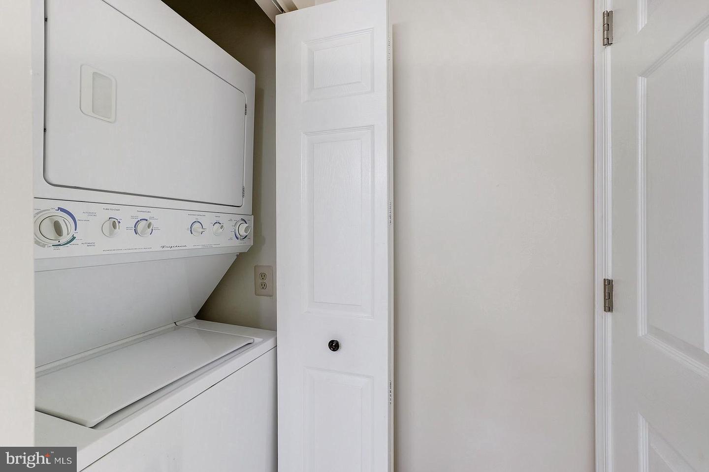 20283 BEECHWOOD TERRACE Unit: 103