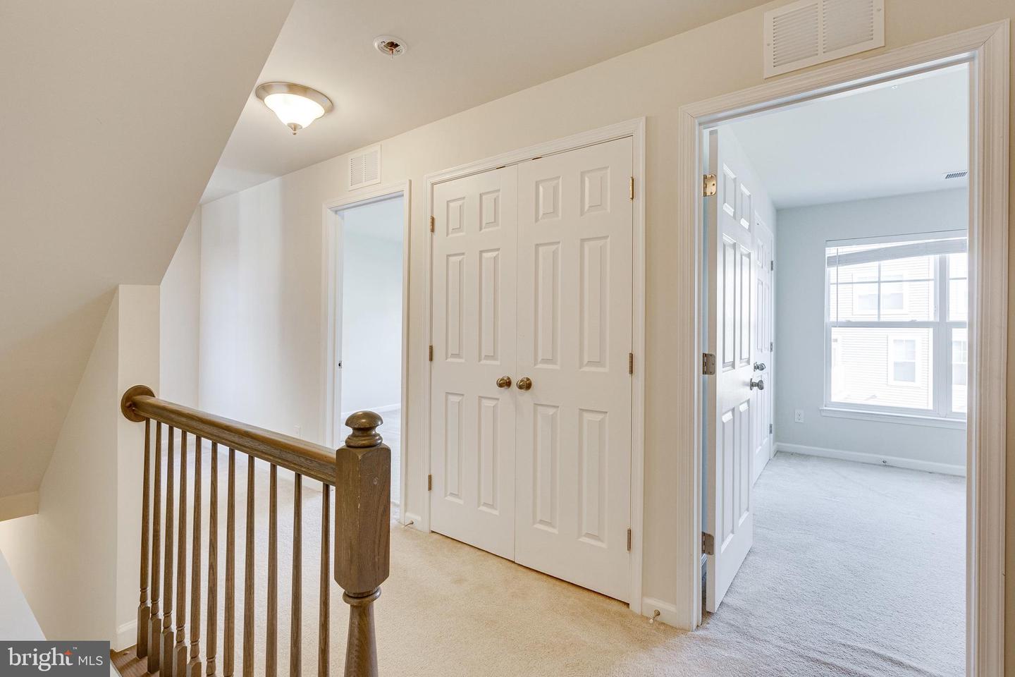 43376 TOWN GATE SQUARE