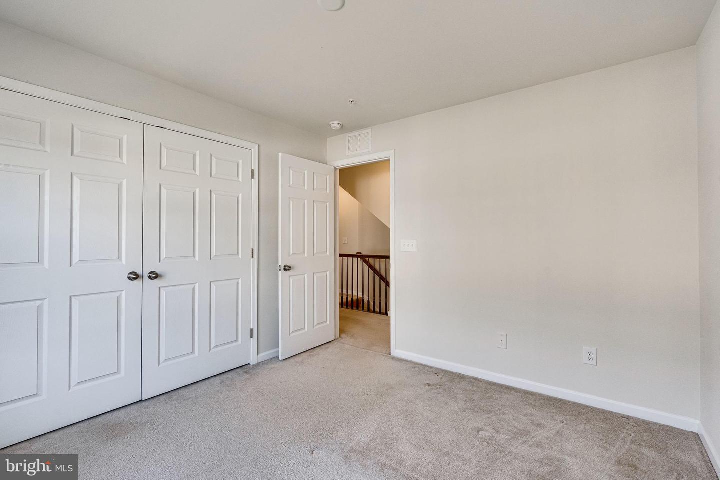 43376 TOWN GATE SQUARE