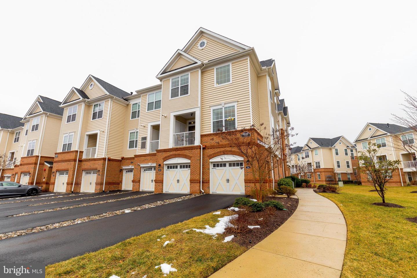 43047 STUARTS GLEN TERRACE Unit: 114