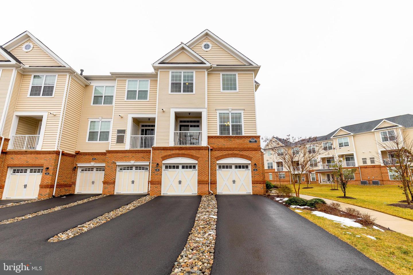 43047 STUARTS GLEN TERRACE Unit: 114