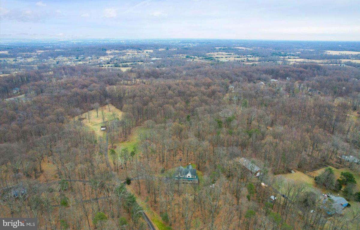 23976 NEW MOUNTAIN ROAD