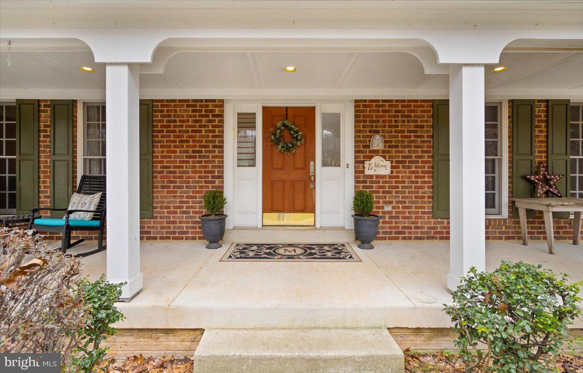 23976 NEW MOUNTAIN ROAD