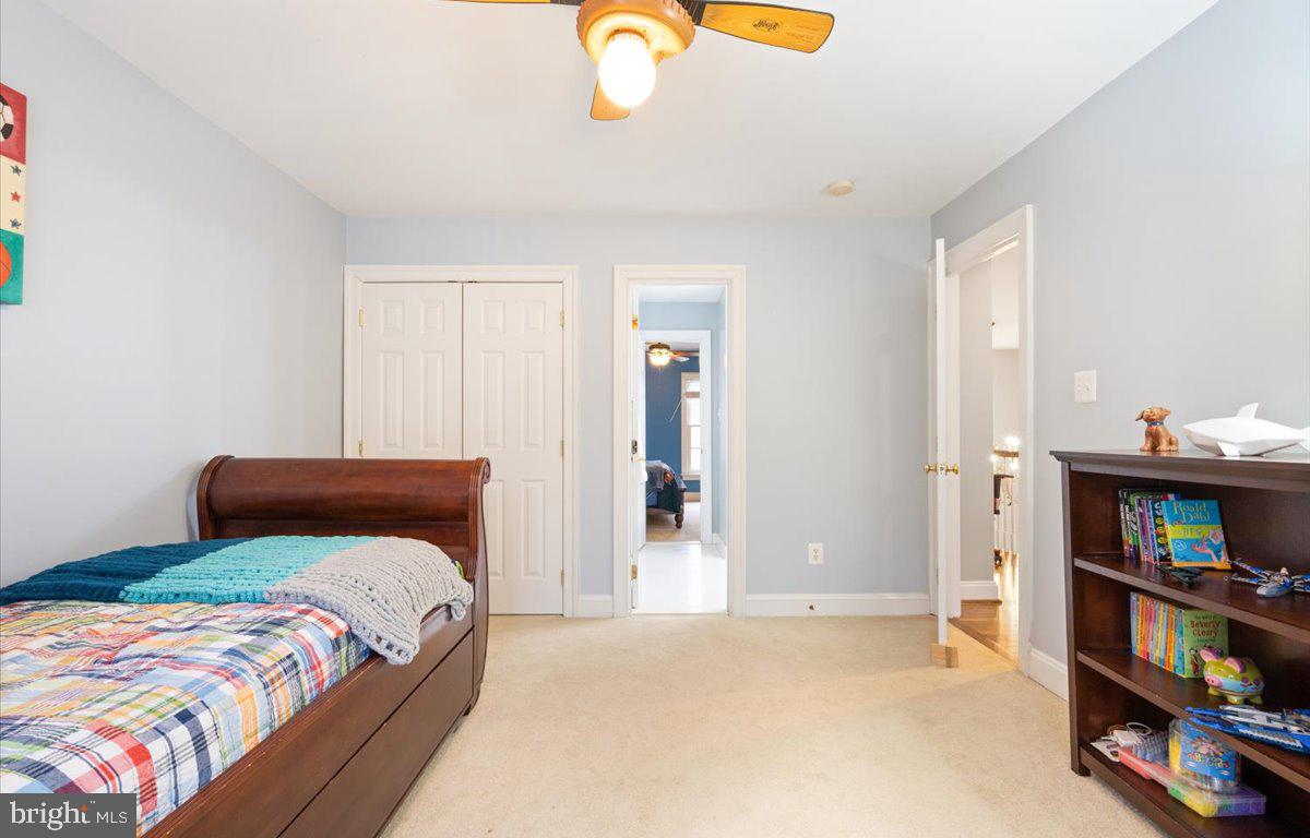 23976 NEW MOUNTAIN ROAD