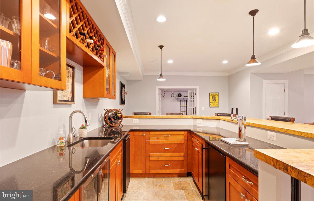 23976 NEW MOUNTAIN ROAD