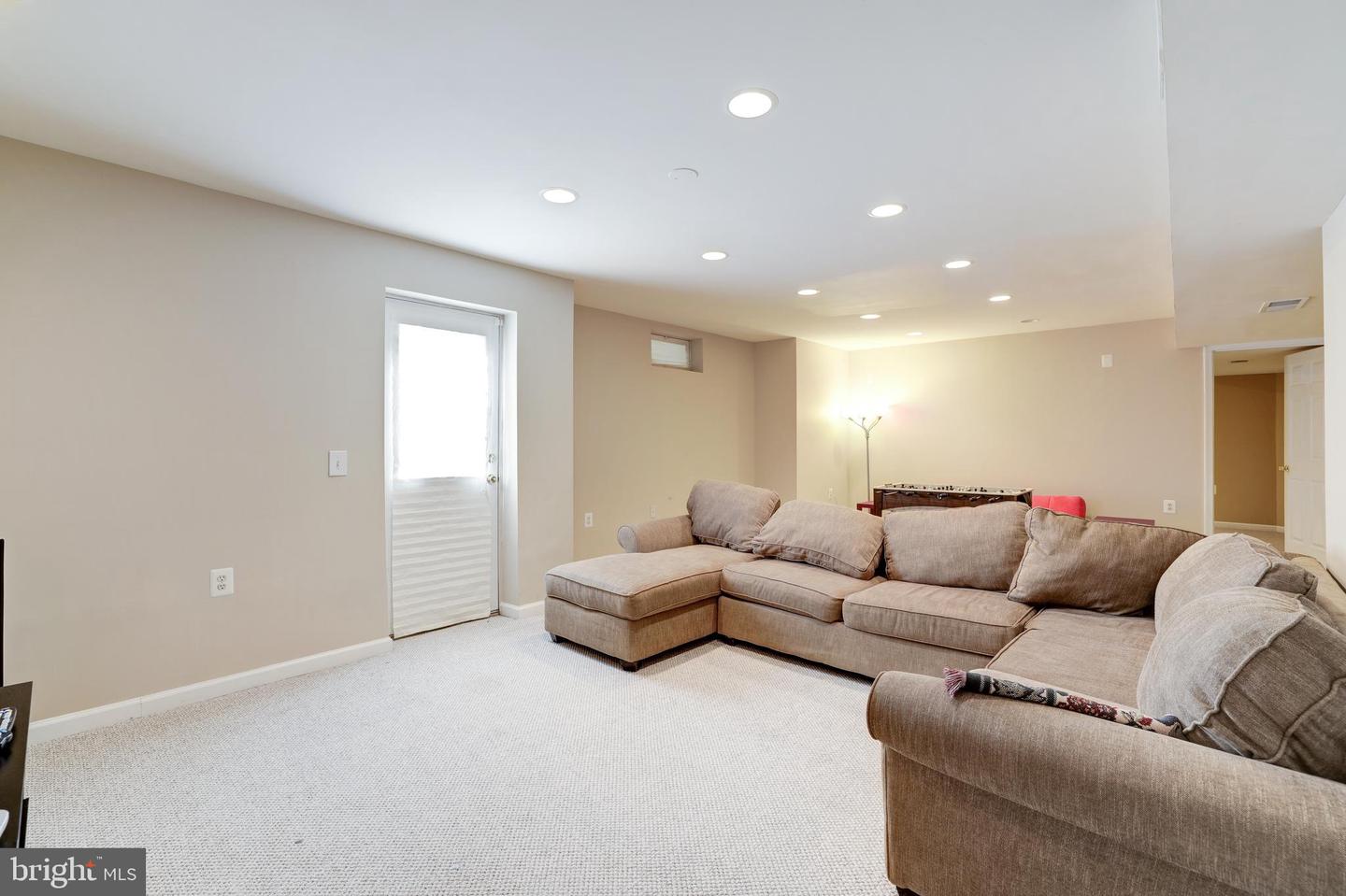 21205 SUNDIAL COURT