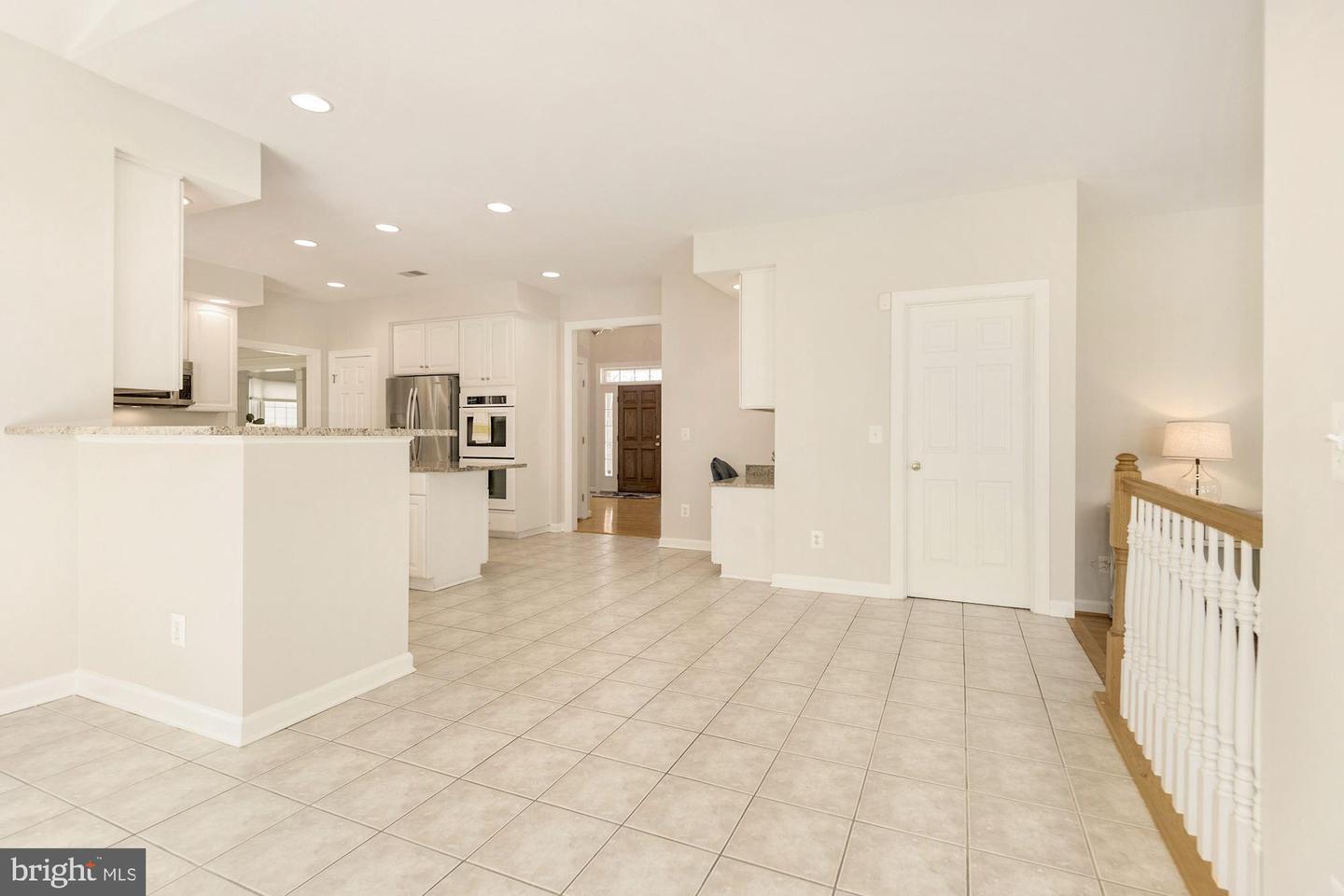 43675 MINK MEADOWS STREET