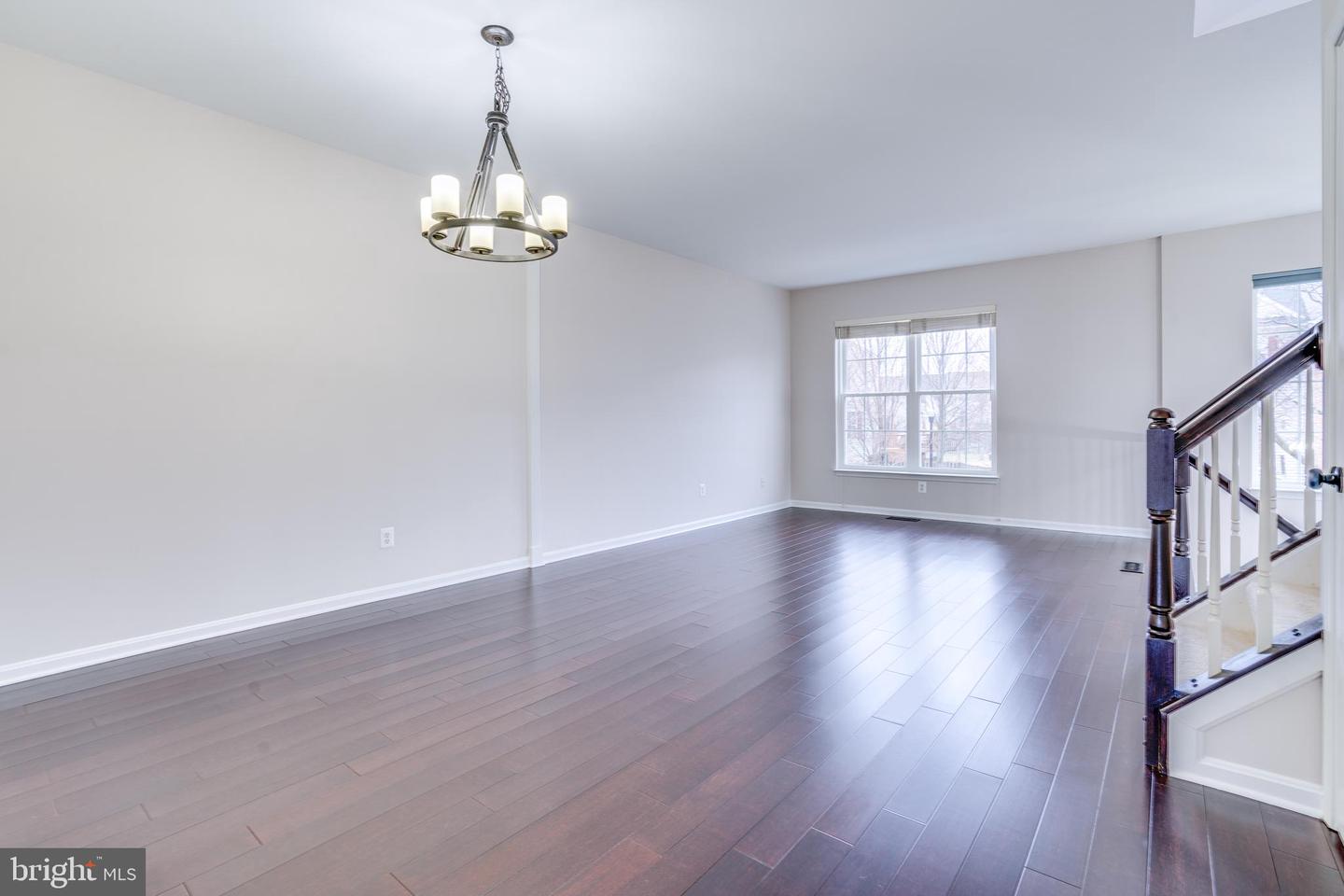 21839 KINGS CROSSING TERRACE