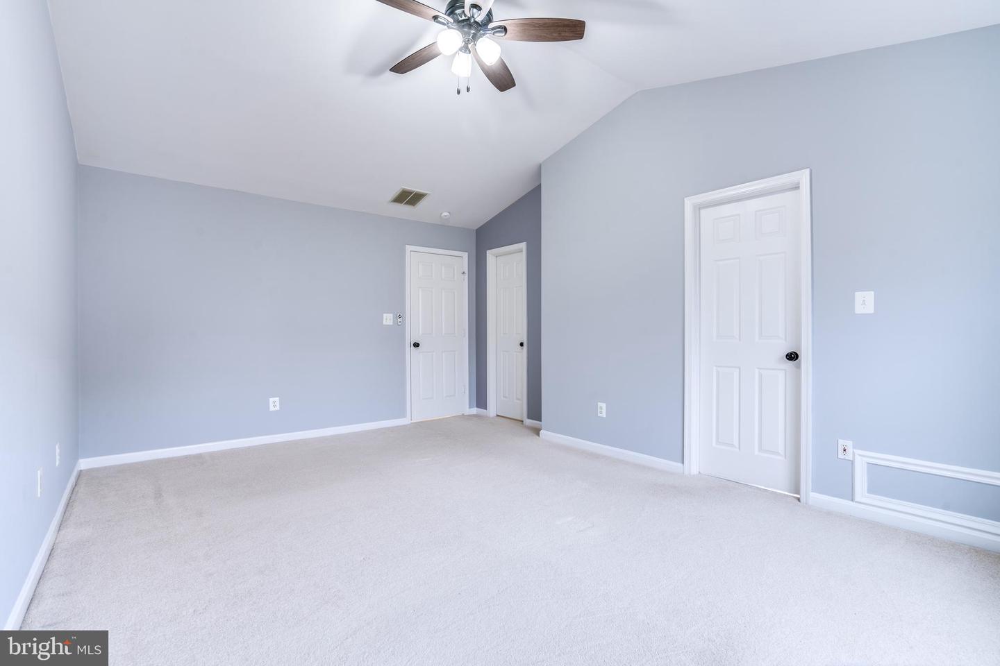 21839 KINGS CROSSING TERRACE