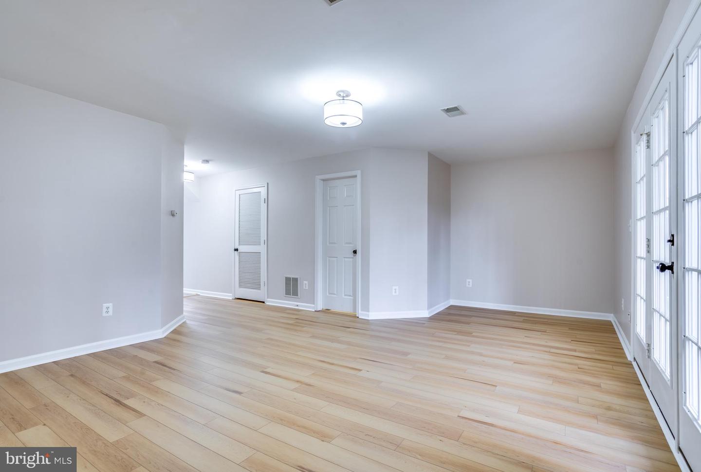 21839 KINGS CROSSING TERRACE