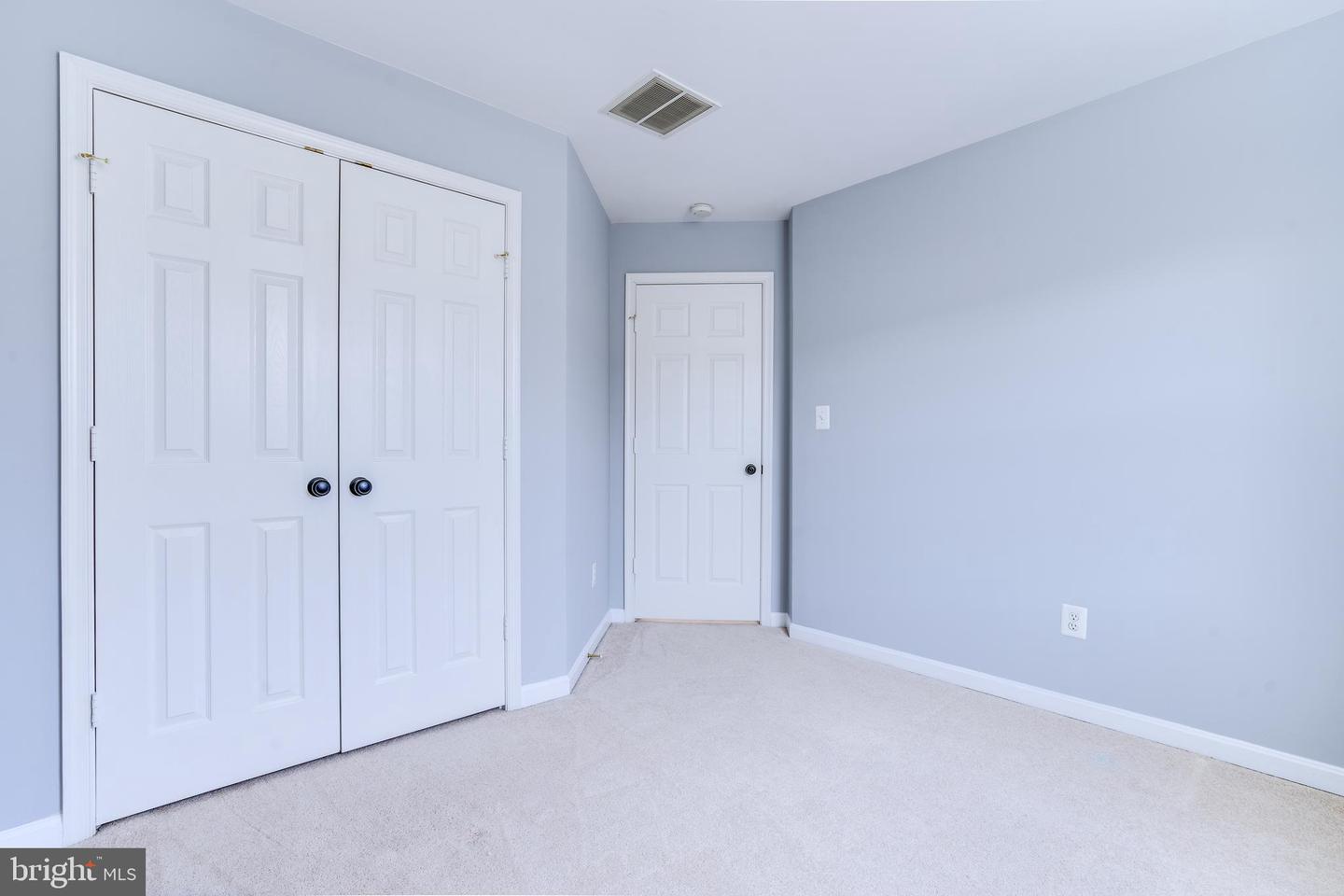 21839 KINGS CROSSING TERRACE