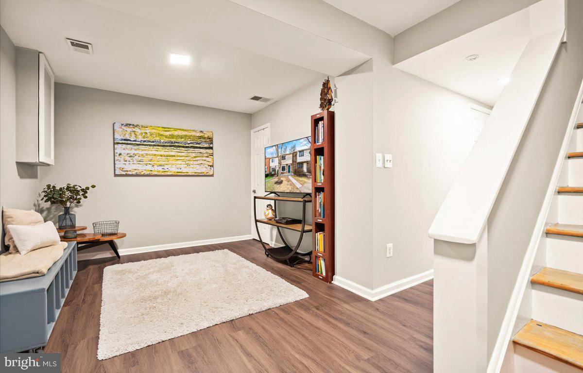 1206 BRETHOUR COURT