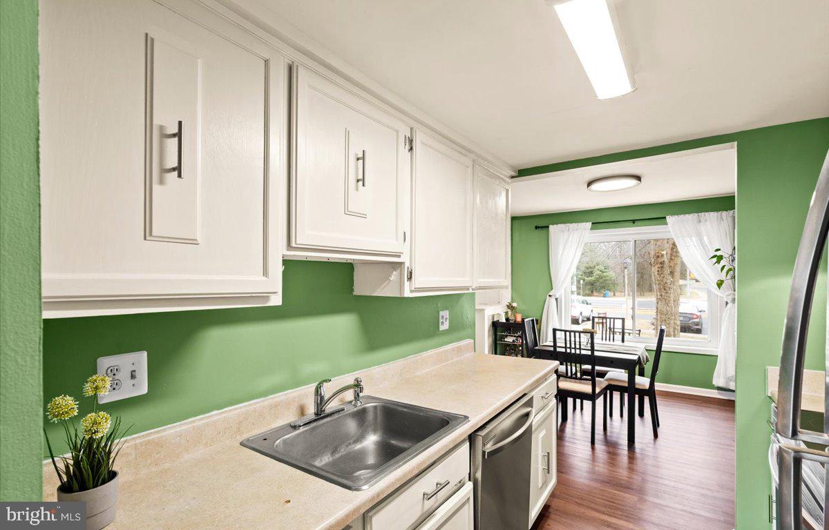 1206 BRETHOUR COURT
