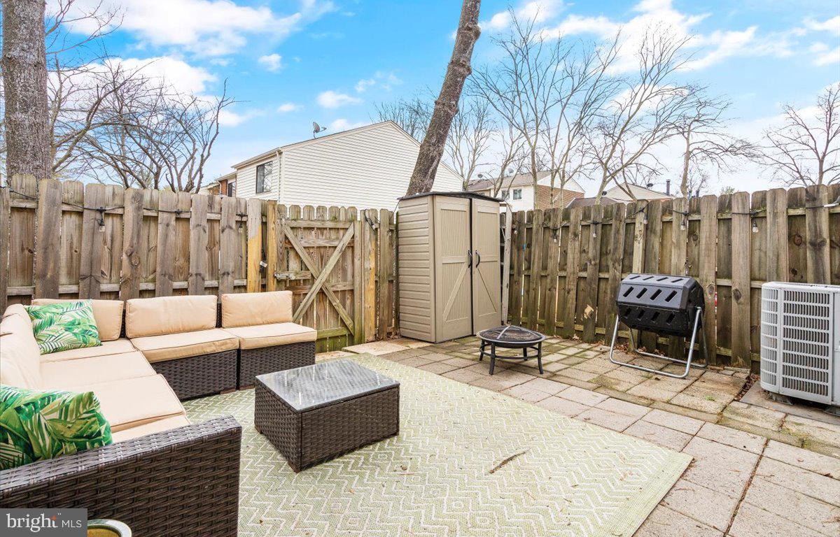 1206 BRETHOUR COURT