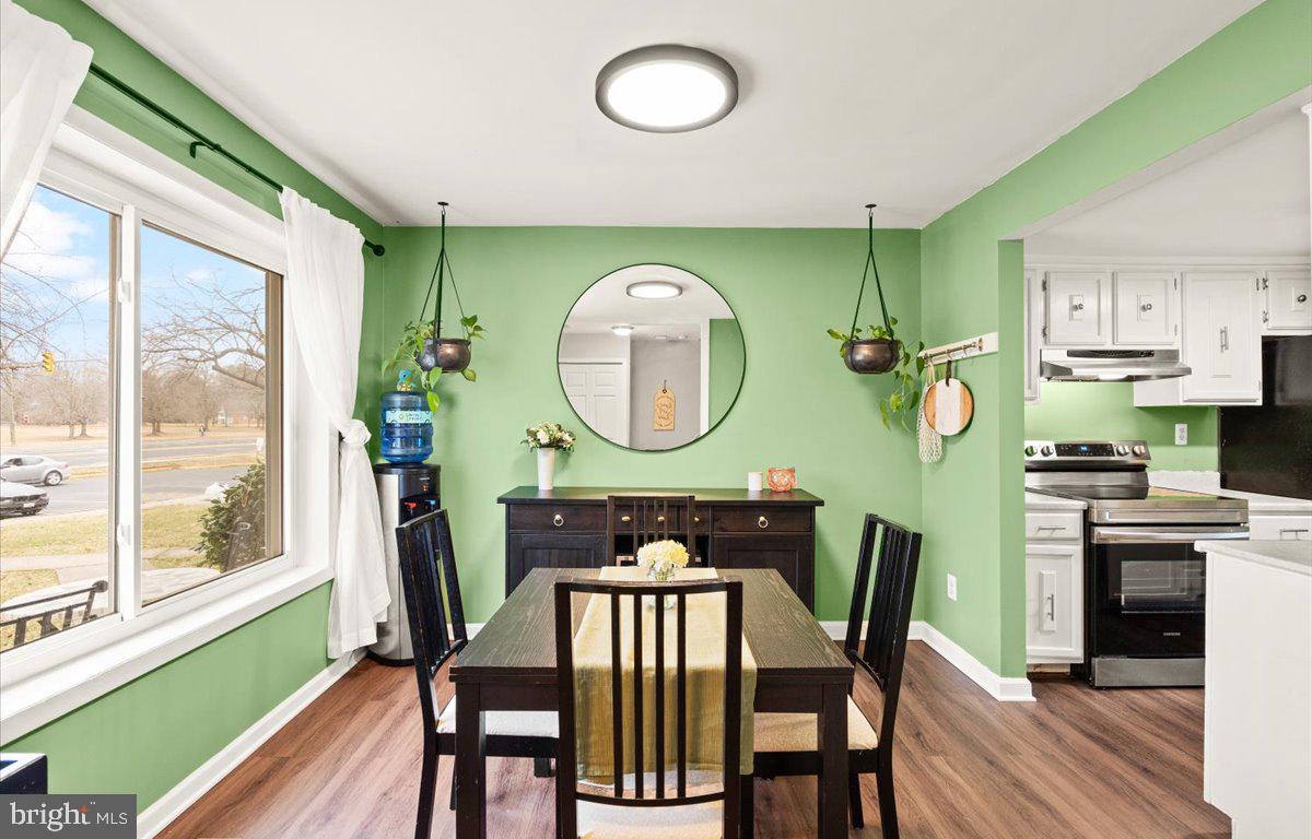 1206 BRETHOUR COURT