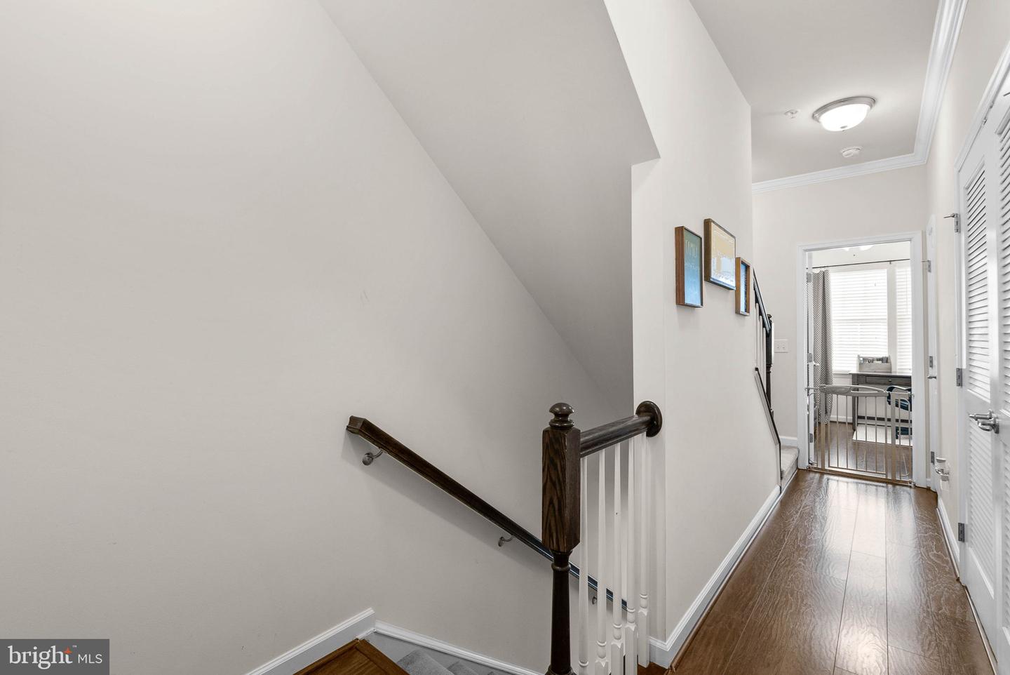 262 CRESCENT STATION TERRACE SE