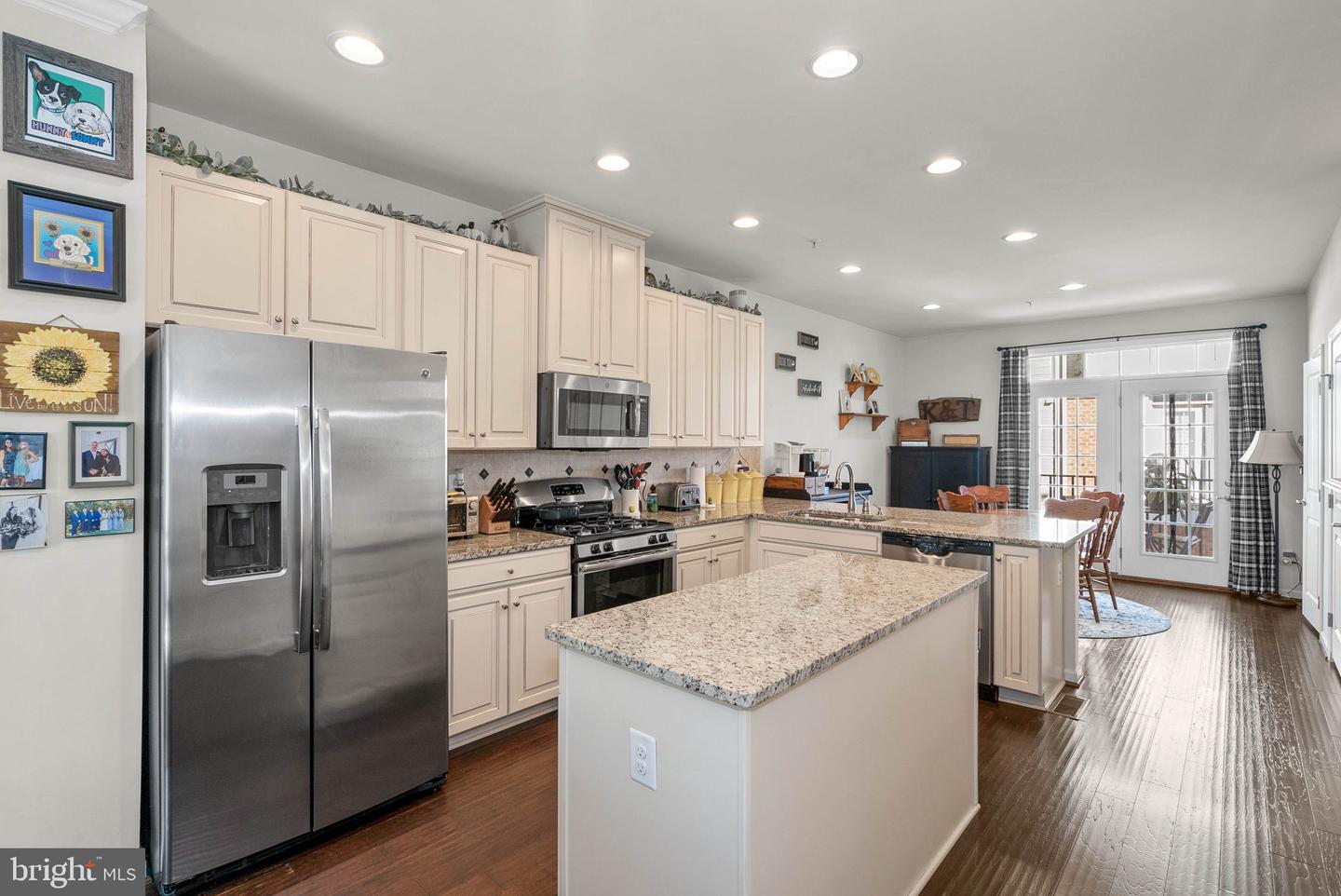 262 CRESCENT STATION TERRACE SE