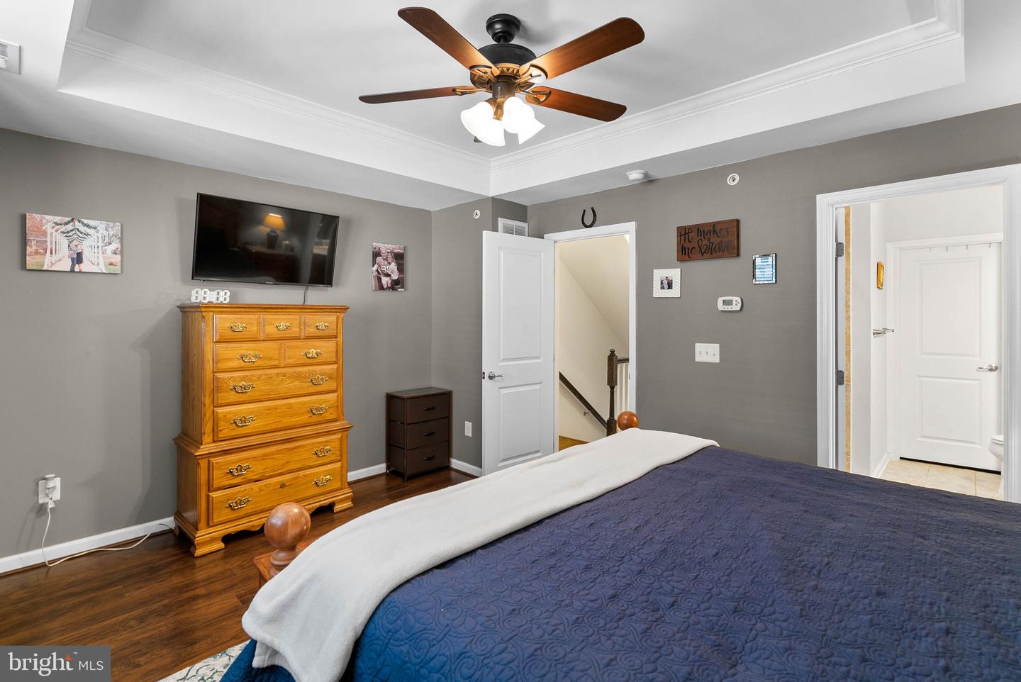 262 CRESCENT STATION TERRACE SE