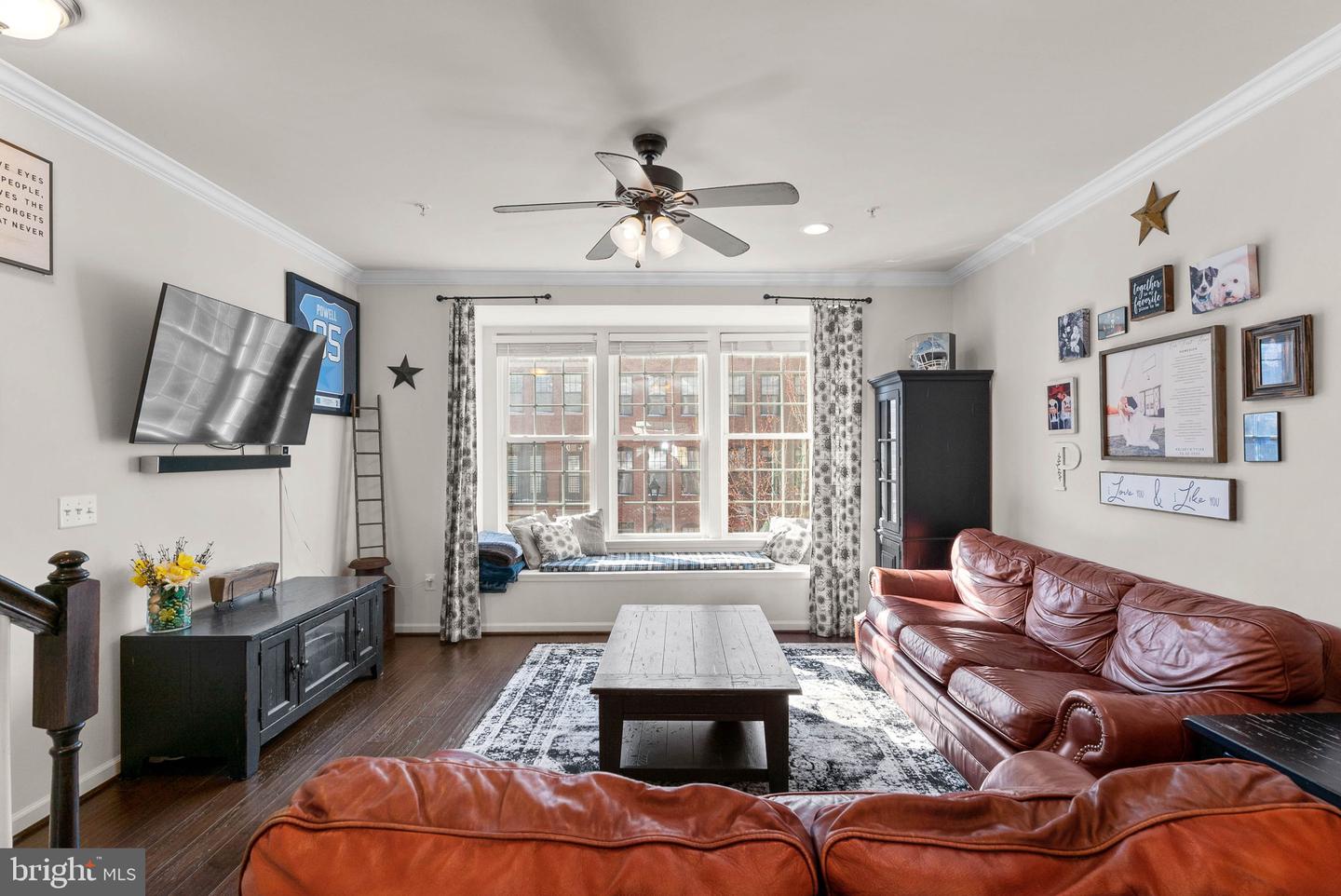 262 CRESCENT STATION TERRACE SE