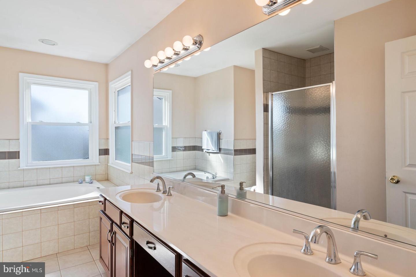 44017 PANDORA COURT
