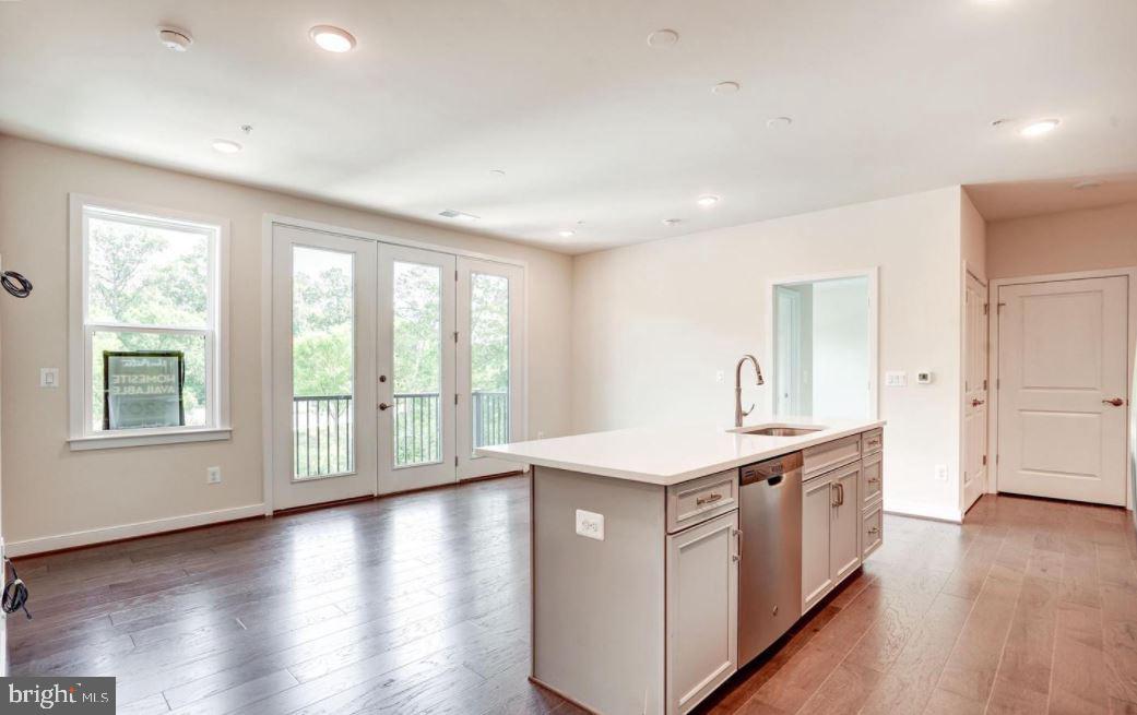 43091 WYNRIDGE DRIVE Unit: 207