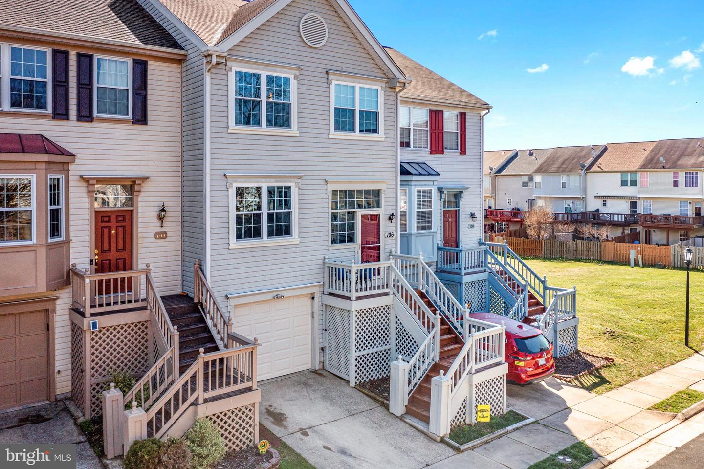 106 OLIVER COURT