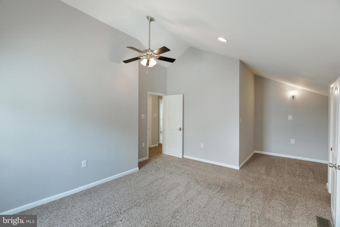 43947 ROCHELLE COURT