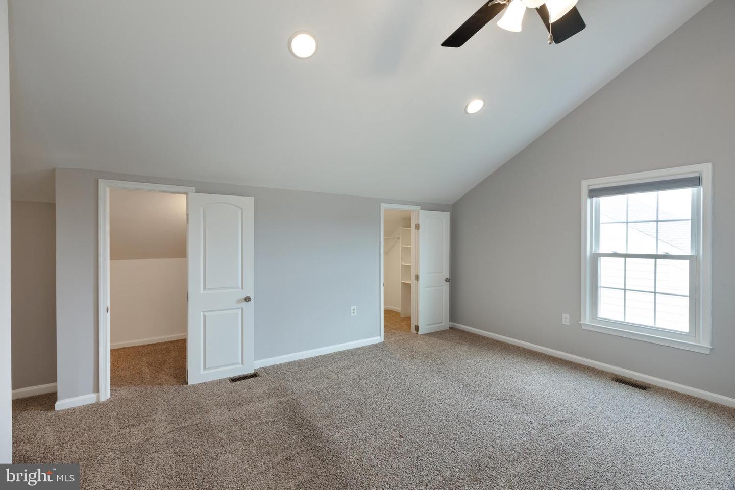 43947 ROCHELLE COURT