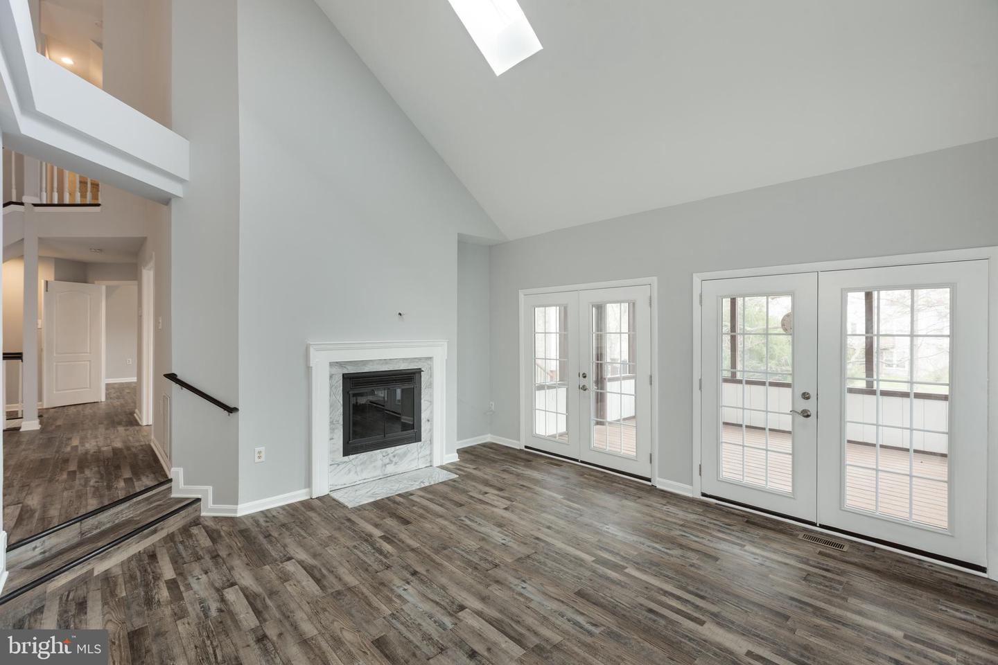 43947 ROCHELLE COURT