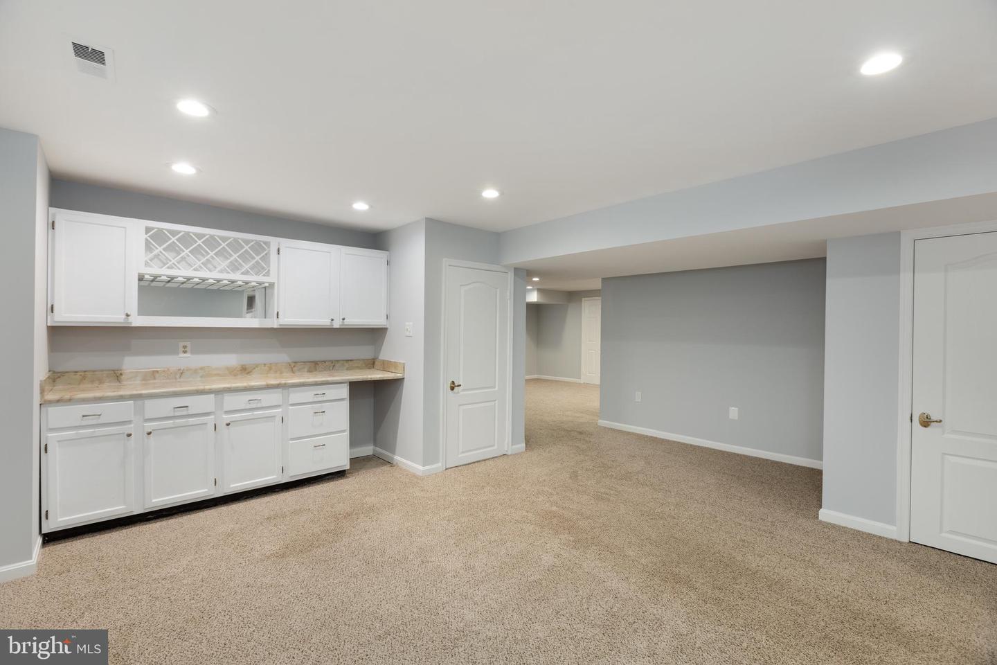 43947 ROCHELLE COURT
