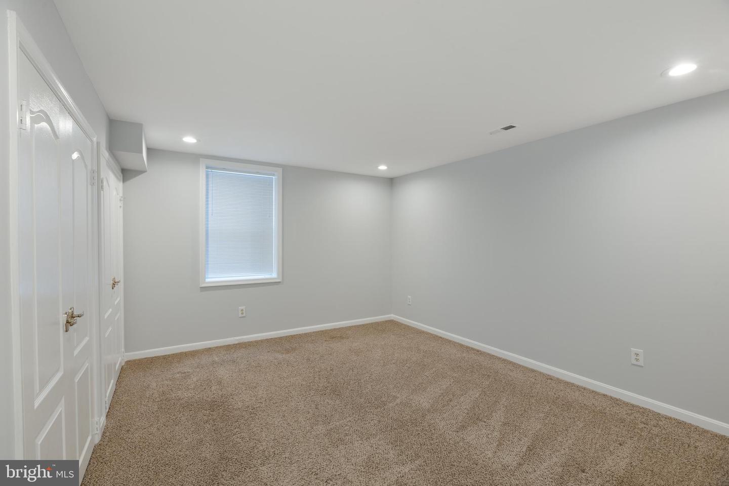 43947 ROCHELLE COURT