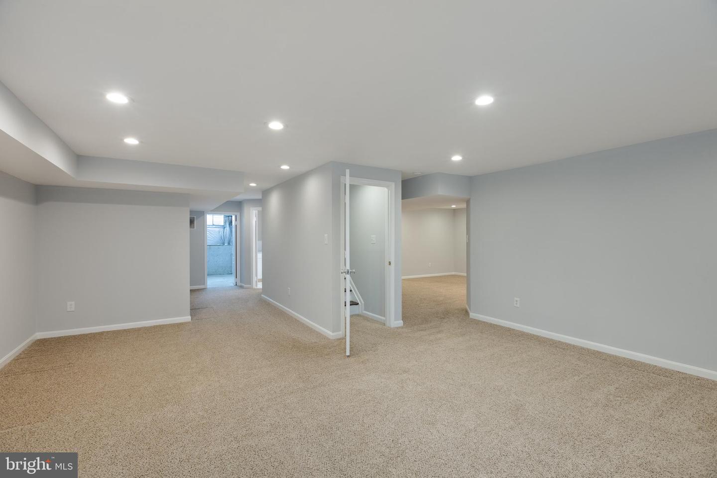 43947 ROCHELLE COURT