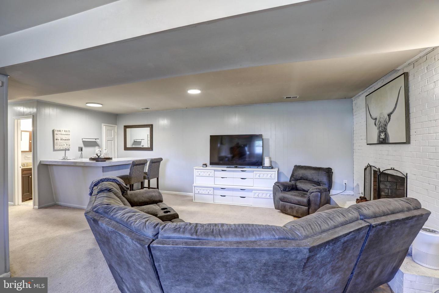 14 COUNTRY CLUB DRIVE SW