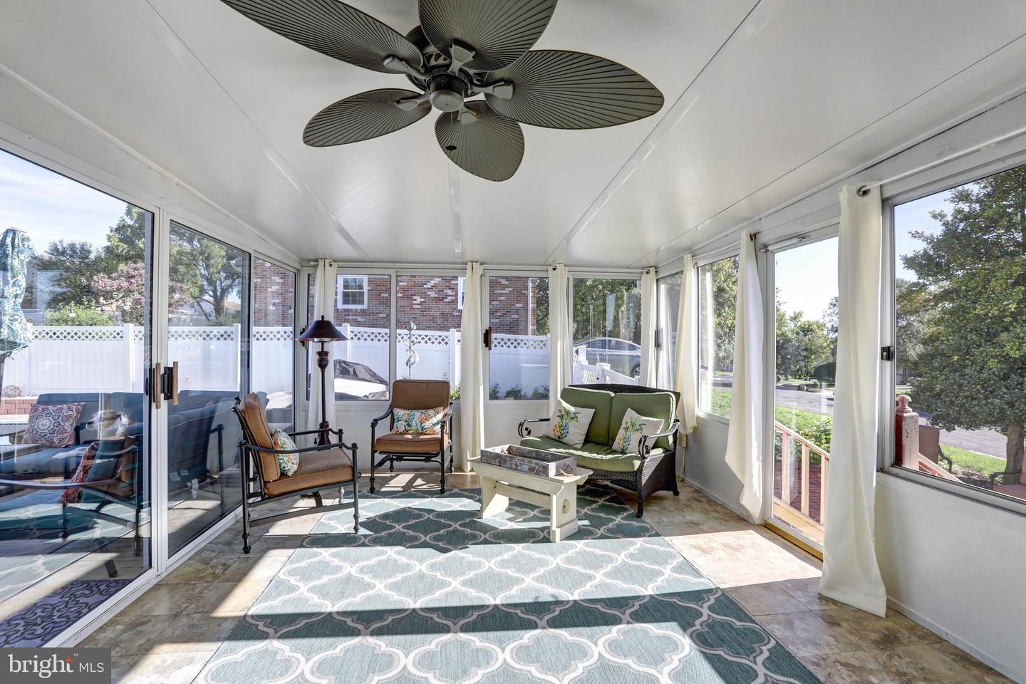 14 COUNTRY CLUB DRIVE SW