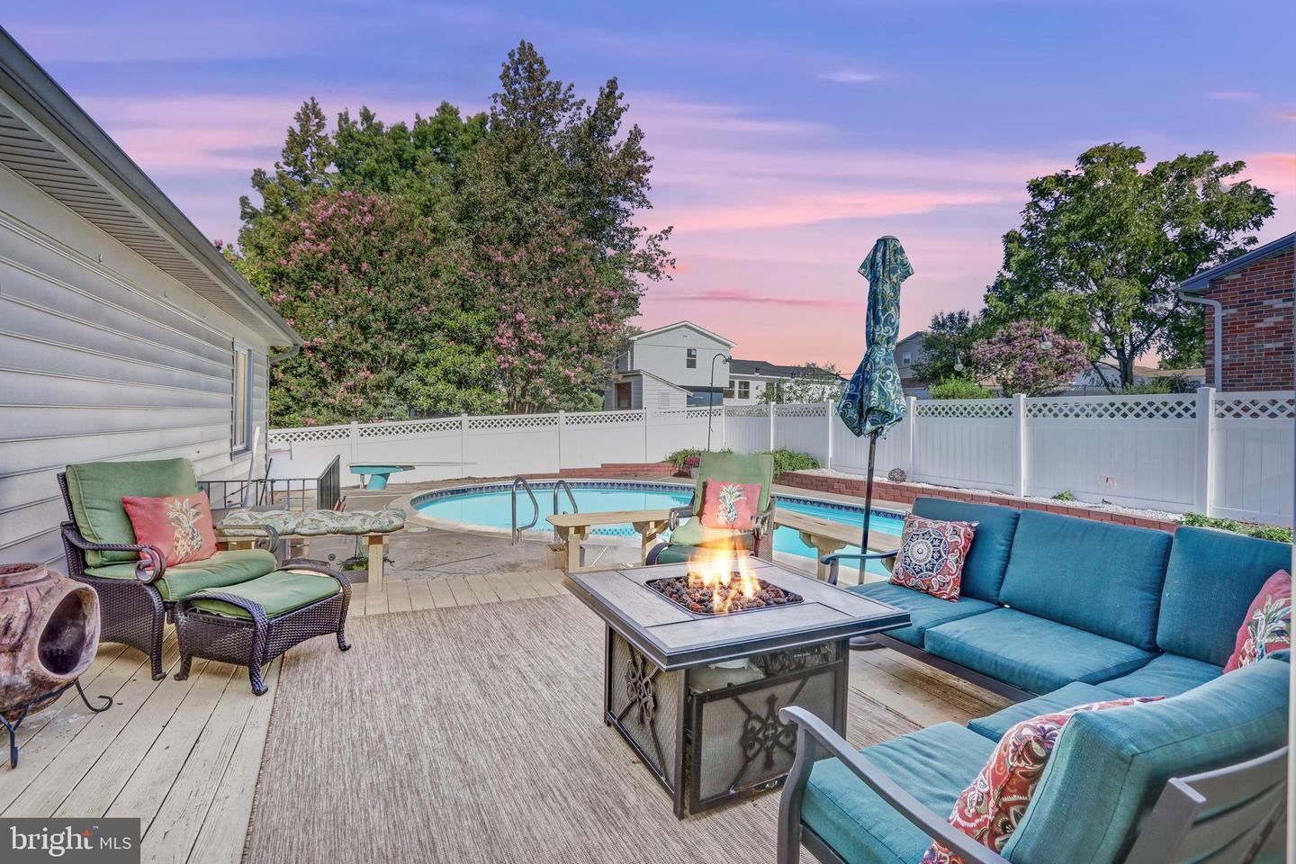 14 COUNTRY CLUB DRIVE SW