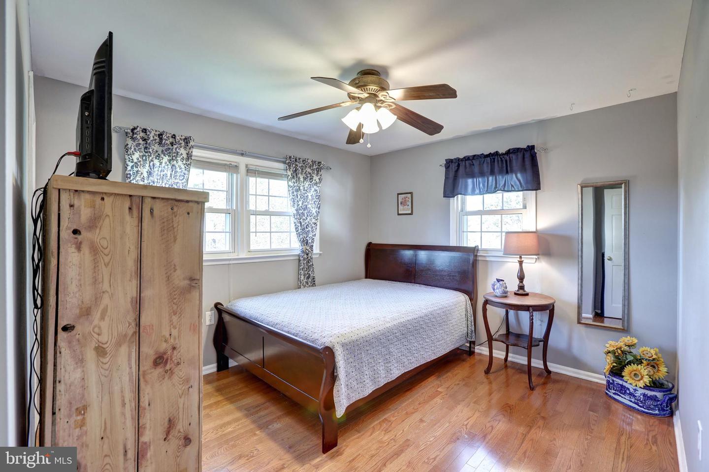 14 COUNTRY CLUB DRIVE SW