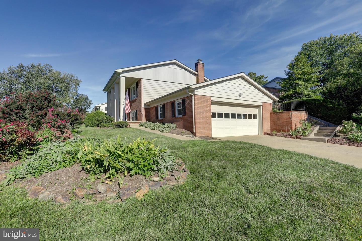 14 COUNTRY CLUB DRIVE SW