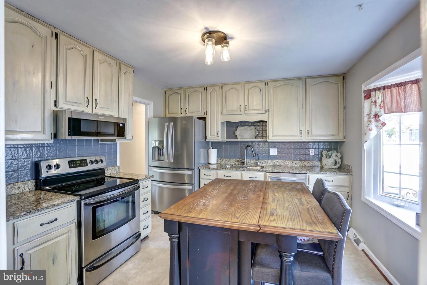 14 COUNTRY CLUB DRIVE SW