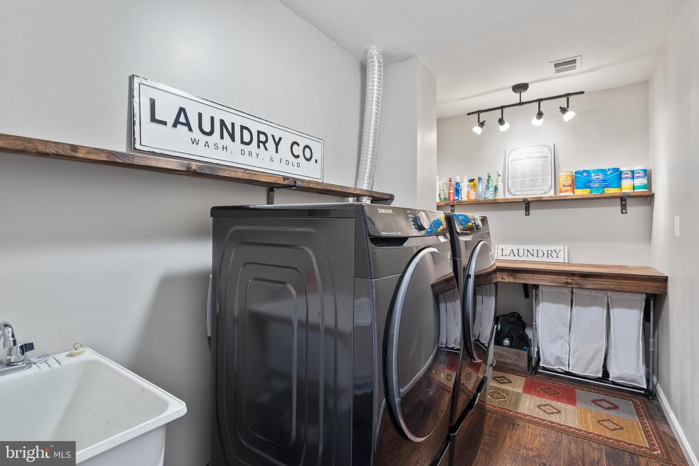 25062 MINERAL SPRINGS CIRCLE