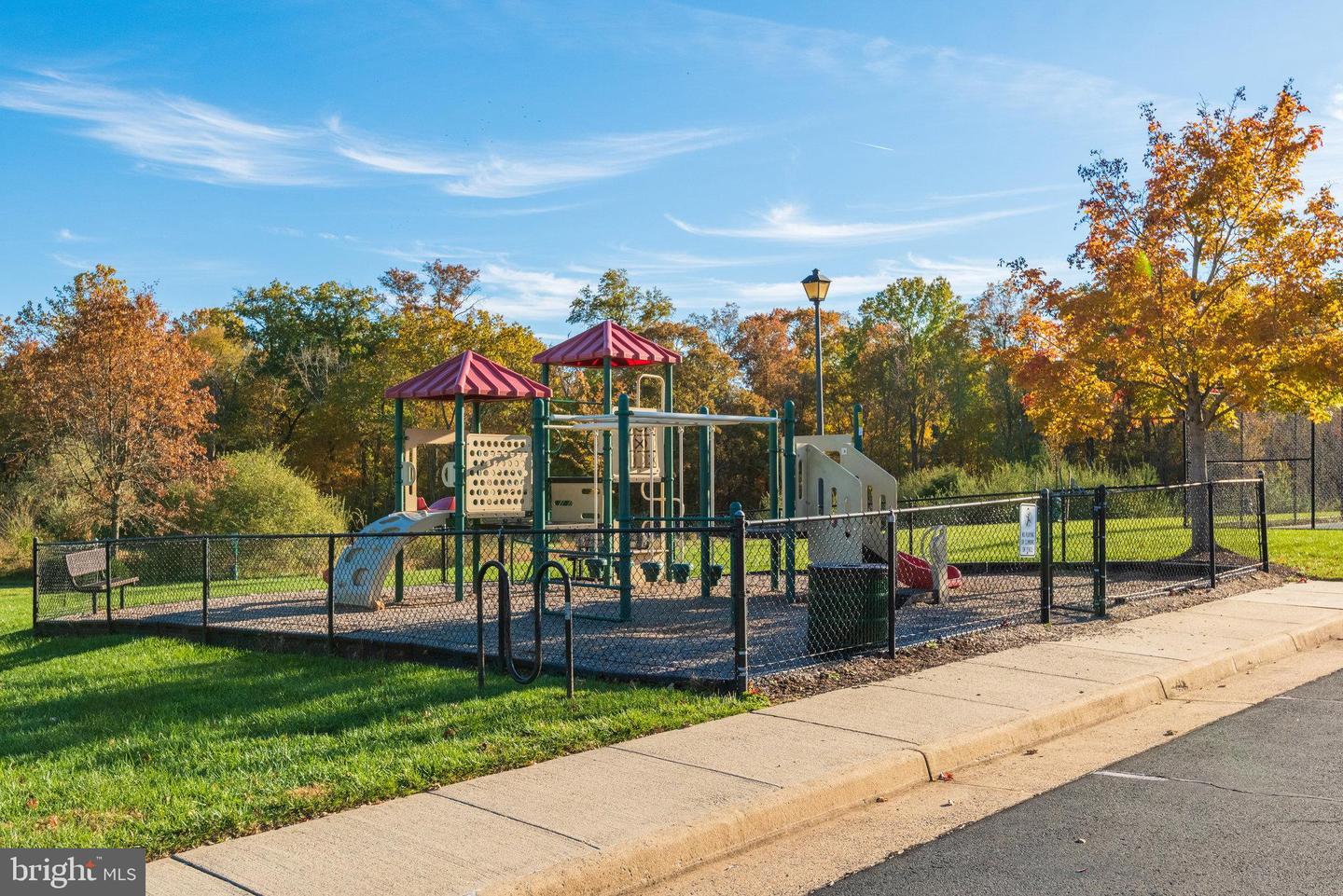 22539 WELBORNE MANOR SQUARE