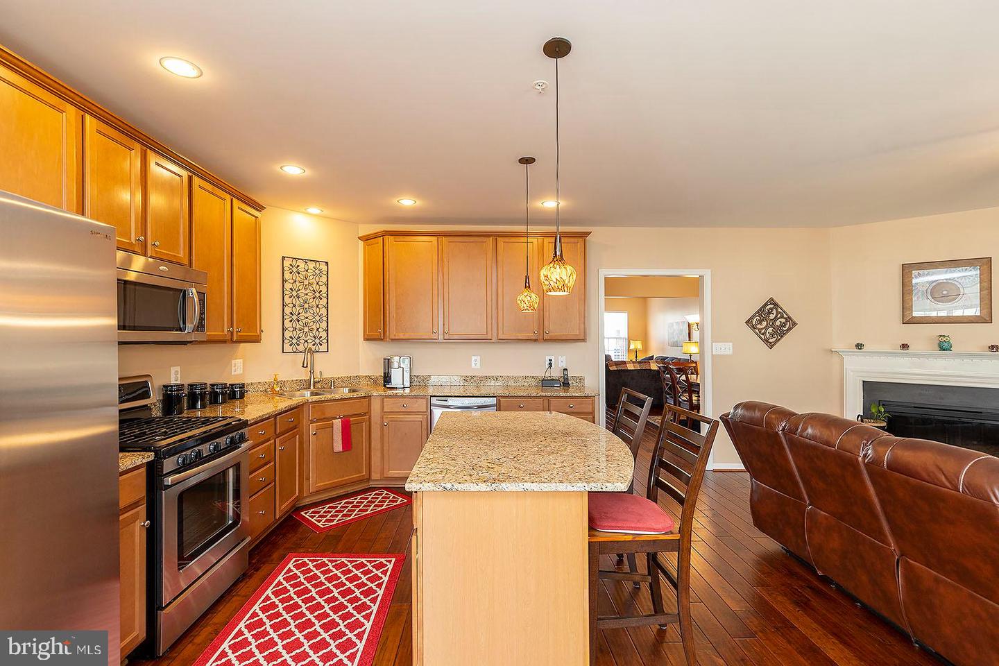 19243 WINMEADE DRIVE