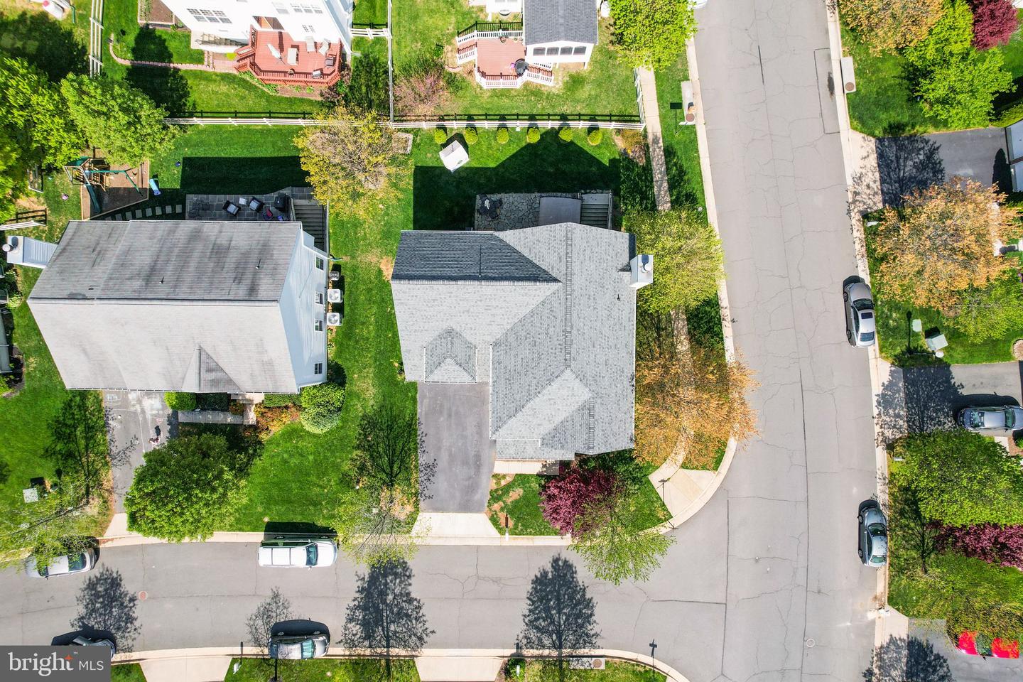 17129 LEAMINGTON WAY