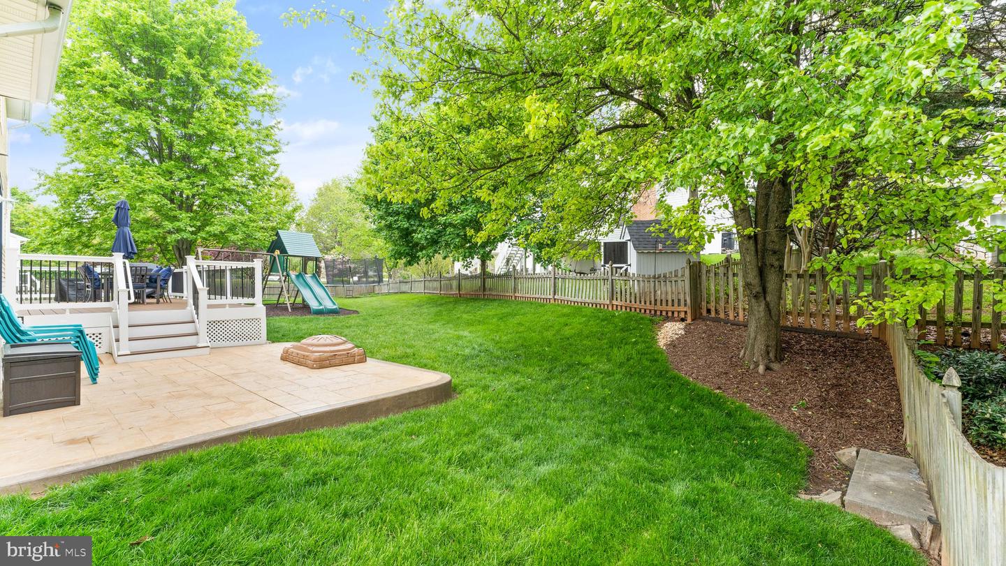 612 KRISTIN COURT SE