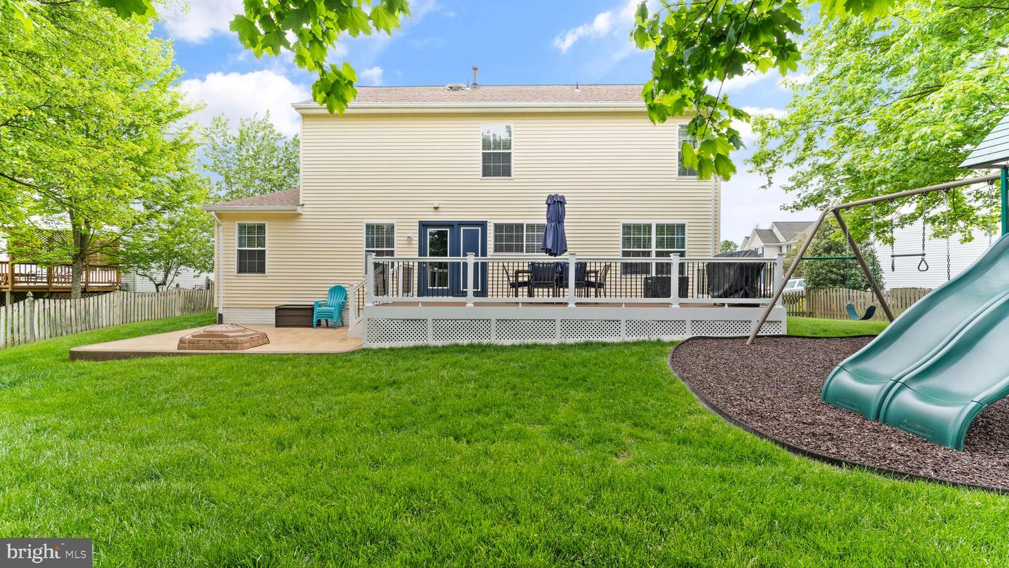 612 KRISTIN COURT SE