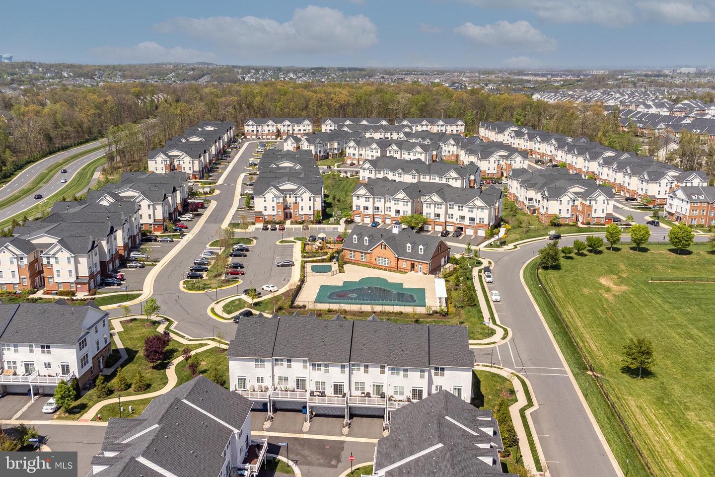 23315 MILLTOWN KNOLL SQUARE Unit: 116