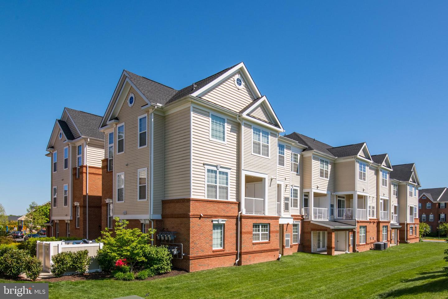 23315 MILLTOWN KNOLL SQUARE Unit: 116