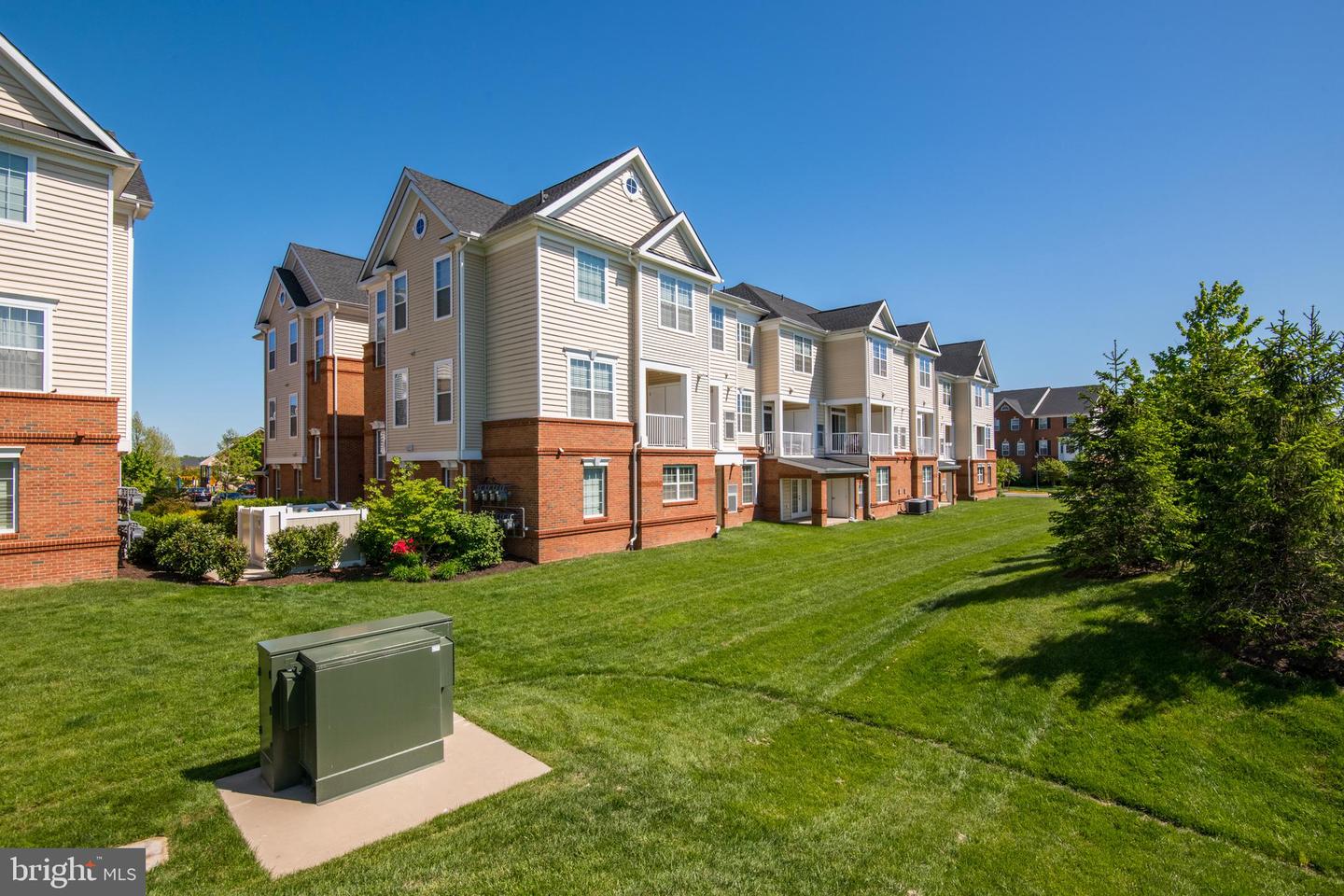 23315 MILLTOWN KNOLL SQUARE Unit: 116